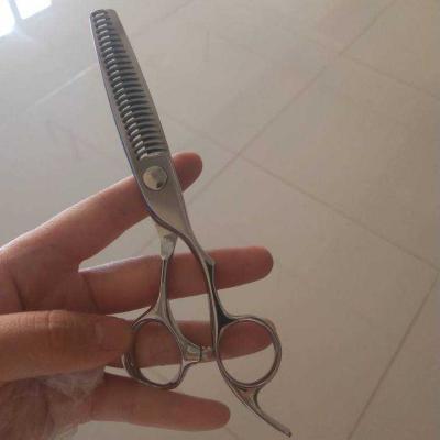 China YOSHIDA Exclusive Hair Scissors CNC Series Hair Scissors With High Stability Mi-3 6.0 Inch Thinning Scissors for sale