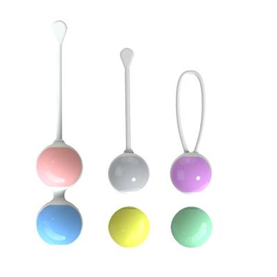 China Waterproof Remote Kegel Ball Gold Vibrating Kegel Ball Luxury and Quiet Wireless Balls Vibrator Control Play Kit for sale