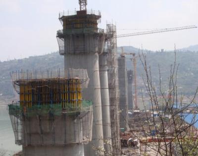 China Altos andamio de la torre de la escalera de la capacidad de carga/encofrado del andamio para el hormigón en venta