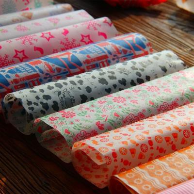 China Biodegradable Recycled Wax Roll Sandwich Paper Food Wax Custom Square Offset Printing Sandwich Wrap Paper for sale