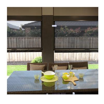 China Easy Installation Waterproof Outdoor Electric Sun Shade Roller Blind For Awning Aluminum Pergola for sale