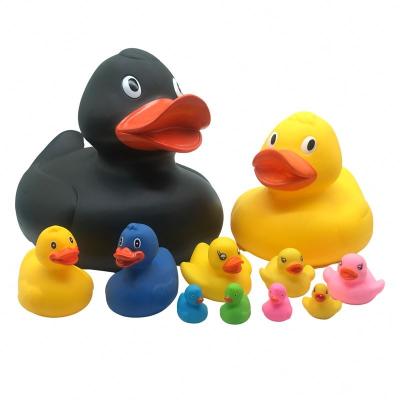 China Wholesale Toy Dongguan Large Size Swimming Pool Giant Duck Water Bath Floating Rubber Toy for Kid Child for sale