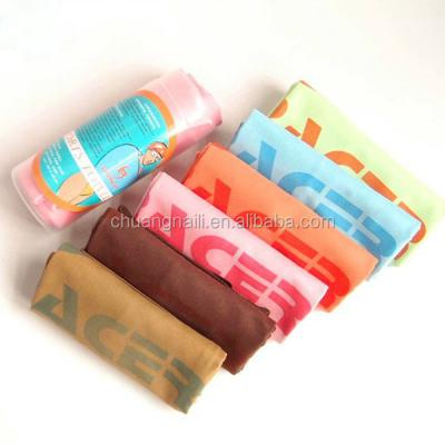 China Promotional Customized Compressed Microfiber Quick Dry Towel for sale