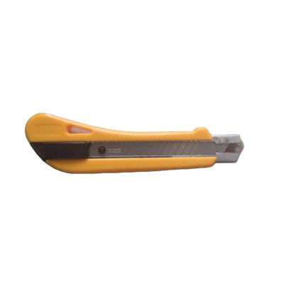 China 2022 Goods New Arrival Older Comfortable Anti-slip Handle Knife Maker Supply Automatic Lock Utility Knife for sale