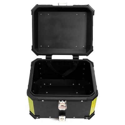 China Waterproof / Easy Install Motorcycle Trunk Box 36L Lockable Motorcycle Tail Box Top Box for sale