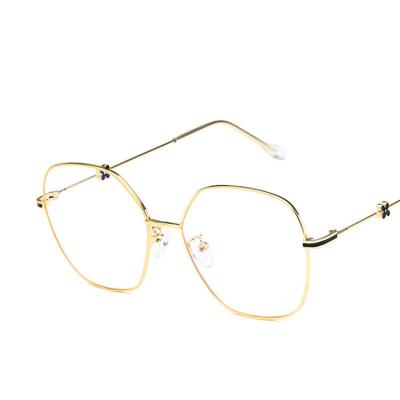 China Retro Four-leaf metal polygon Irregular myopia glasses optical frame river wholesale women eyewear men eyeglasses design eye glasses for sale