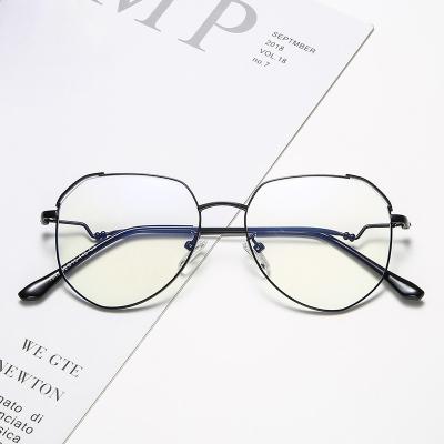 China Retro Anti blue light trendy retro square photochromic optical frame river wholesale women eyewear men eyeglasses design eye glasses for sale