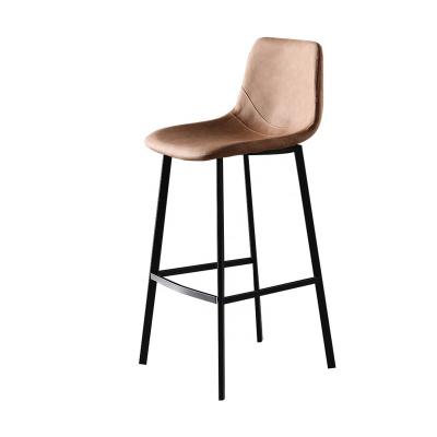 China Modern Cheap Brown Leather Fabric Industrial Black Metal Frame Cafe Counter Stool Chairs Bar Stool for sale