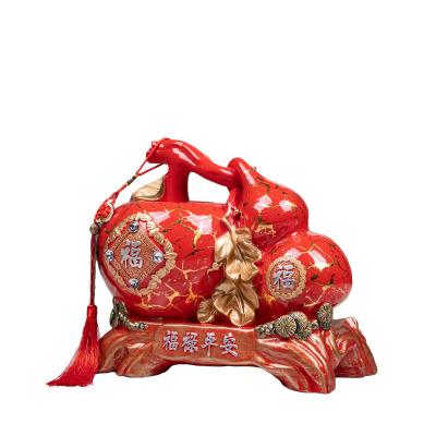 China New Chinese modern hand-painted home gold crafts creative decoration piggy bank, living room, TV cabinet, high-grade decorations and ornaments for sale