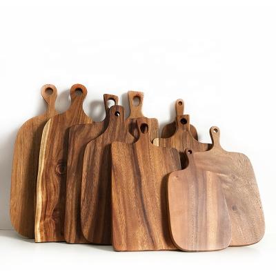 China Sustainable High Quality Natural Acacia Wood Chopper Kitchen Cutting Board for sale