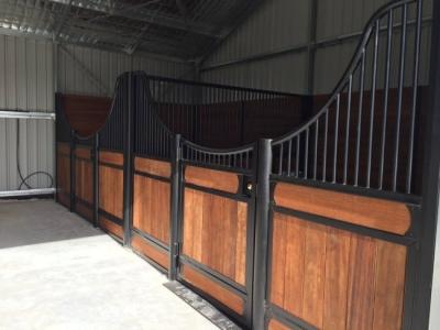 China Modern Steel Metal Equine Barns Stable Equestrian Doors Equipment for sale