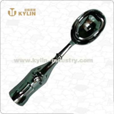 China Good Quality Viable Practical Chinese Metal Ice Cream Scoop With Wooden Handle for sale