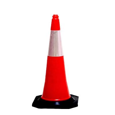 China Sale 75cm High Visibility Manufacture Top Reflective Plastic Road Cone Durable Safety Used Traffic Cone With Black Rubber Base for sale