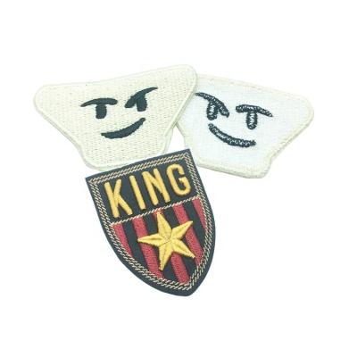 China Viable Competitive Price Wholesale Hat Embroidery Custom Patches Christmas Embroidery Patch for sale