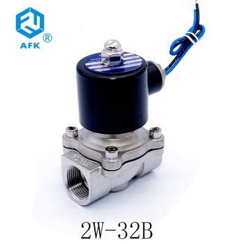 China 2W-32B 220v Stainless Steel Solenoid Valve Normally Closed 1-1/4