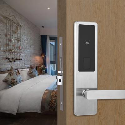 China Outdoor Door Size Electric Rustproof Security Lock Card Hotel Digital Smart Key Locks For Hotel Home Apartment for sale