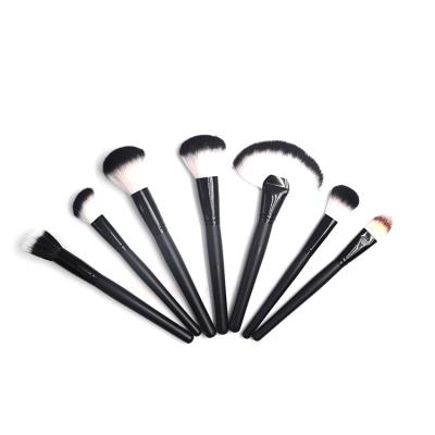 China 32Pcs Non-Toxic Free Shipping Classic Black Base Fillable Synthetic Hair Pocket Makeup Dry And Wet Brush for sale