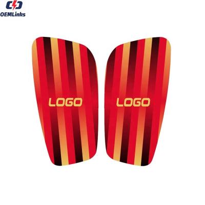 China Universal Custom Made Good Quality Football Shin Pads Football Shin Guard Soccer Pads Leg Protector Shin Pad Football Shin Guards for sale