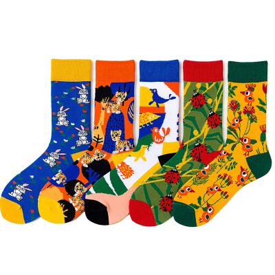 China Sporty Popular Style Sock Women Socks Comfy Warm Female Animal Cartoon Print Custom Made Ladies Calcetines Mujer Fashion Socks for sale