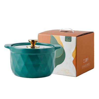 China Dropshipping Non Viable Nordic Stick Insulated Casserole Dish With Lid Glass Gift Box Food Warmer Enamel Pot Ceramic Casserole Cookware for sale