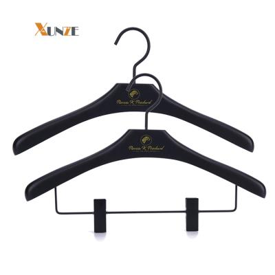 China Personalied Availabble Luxury Display Branded Women Black Garment Shirt Coat Fur Skirt Wooden Hangers for sale