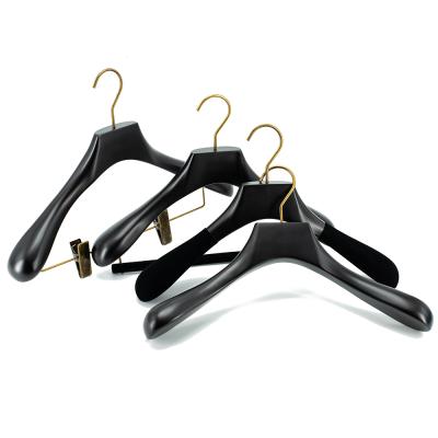 China Custom Available Custom Made Wooden Black Hanger Dress Clips Personalied Logo Muti Style Wide Shoulder Hanger for sale