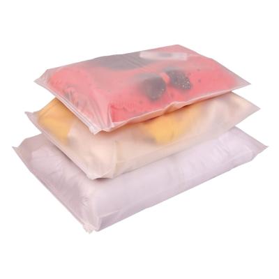 China Low MOQ Frosted PE Bag Eco Friendly Recyclable  For Clothing Packaging Storage à venda