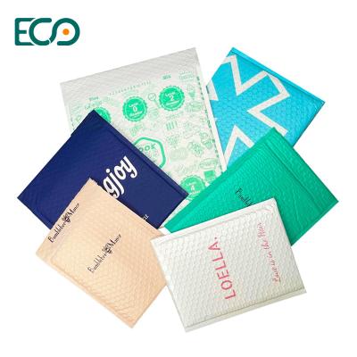 Cina Eco Custom Printed Padded Poli Envelopes 6x9 Shipping Poly Bubble Mailers With Bubble for Clothing in vendita