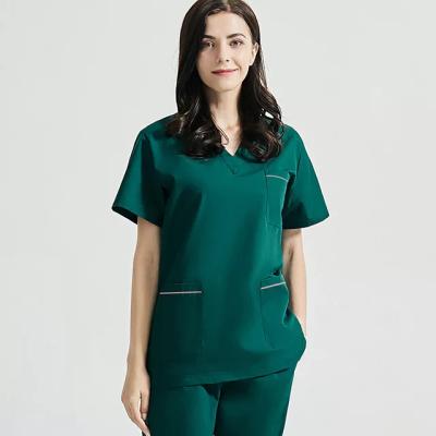 China Burgundy Nurse Breathable Jogger Short Sleeve Women's Medical Uniform Medical Scrubs Fashion Scrubs Uniforms for sale