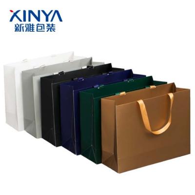 China Factory Recyclable Custom Clothes Gift Packaging Shopping Paper Bag for sale