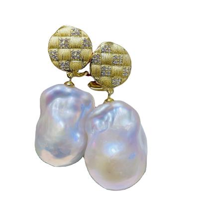 China 14-17mm Irregular Romantic Big Keshi Earrings Shape Natural Pearl Dangle Earrings Women Baroque Pearl Earrings for sale