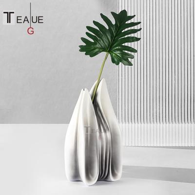 China Flower Dining Room Table Minimalist Nordic Style Dry Living Room Arrangement Decorative Modern Vase for sale