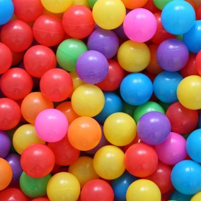 China Smooth Surface and No Burr Bulk Wholesale CE Certified Printing Best Logo Eco-Friendly PE Professional Selling Cheap 5000 Plastic Ball Pit Balls Pit Balls for sale