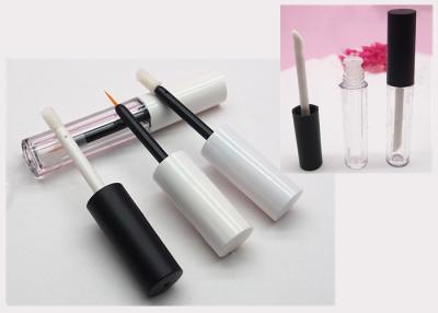 China OEM Empty Eyeshadow Box Gloss Lipstick Tube Container Is Plastic Bottle for sale