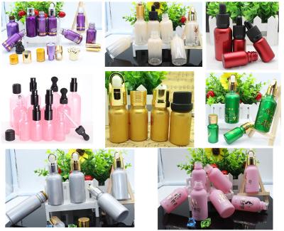 China 30Ml Makeup Glass Containers Bottle With Lids For Cosmetics for sale