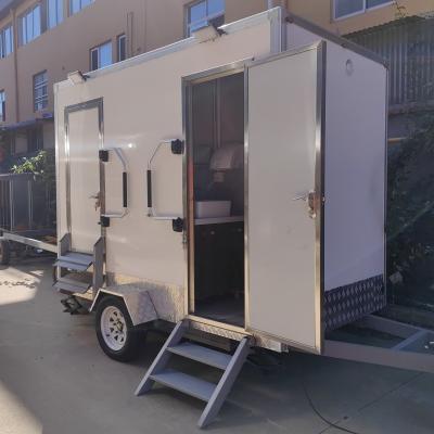 China Customizable Mobile Toilet Trailer for Outdoor Events and Construction Sites and Convenient for sale