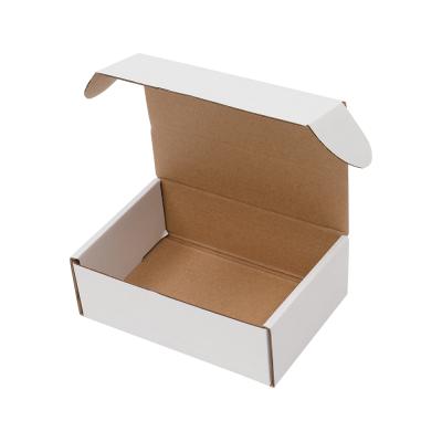 China Biodegradable Factory Direct Ready to Ship Large Recycled White Corrugated Garment Shipping Boxes Logo Sealable Biodegradable Custom Made for sale