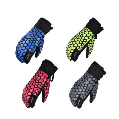 China Keep Warm Outdoor Motorcycle Gloves Waterproof And Windproof Cool Winter Touch Screen Fashion Skiing Warm/Waterproof/Windproof Skiing Gloves for sale