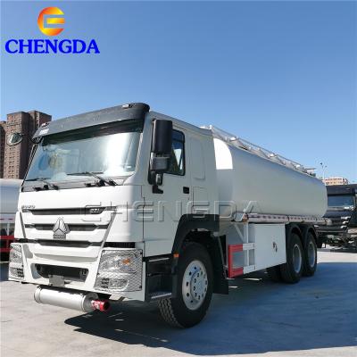 China Sinotruck Howo 20000L Waste Oil Truck - Fuel Tank Trucks For Africa 31 - 40T for sale