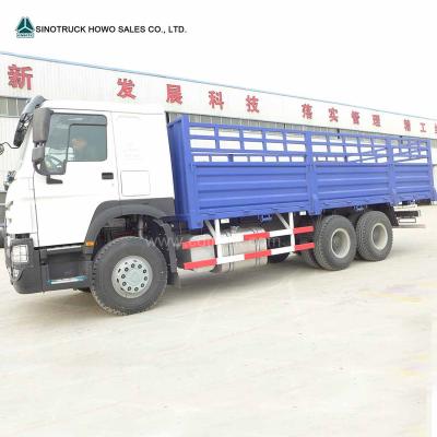 China Sinotruk Howo Barrier Truck Cargo Trucks Trailer Truck For Sale 9800x2500x3800mm for sale