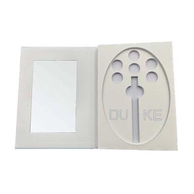 China Recyclable 2021 New Fashion Unique Design Cosmetics Private Label Empty Eyeshadow Palette with mirror paper Packaging box for sale