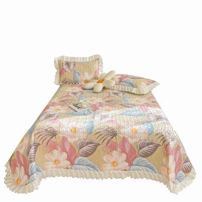 China Wear Resistance Feather Silk Cotton Duvate Whole Blanket Bedding Set Cream Bedspread Bedspread for sale