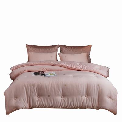 China Sustainable bedding and quilting 80%lyocell fiber 20% polyester comforters wholesale quilt bedding set for sale