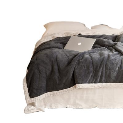 China Gray Comfortable Plush Blankets Designer Thick Warm Super Soft Blanket For Bed for sale