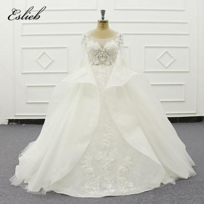 China 2019 Anti-Static Vintage Wedding Dress Lace Princess Fairy Women Wedding Dresses Ivory Wedding Dress Bridal Long Dress for sale