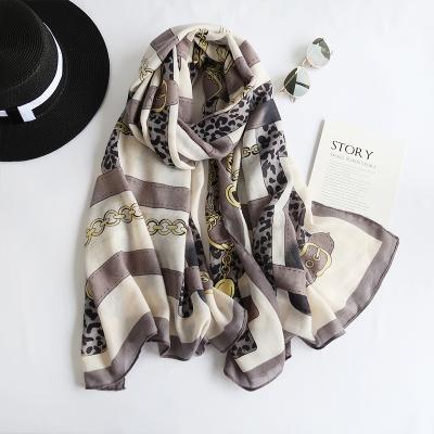 China Custom New Fashion Cotton Polyester Scarf Popular Ladies Canvas Scarf For Women Muslim Cotton Hijab Scarf for sale