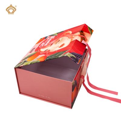 China Recycled Materials Luxury New Design Lovely Colorful Gift Packaging Box With Ribbon Bow for sale