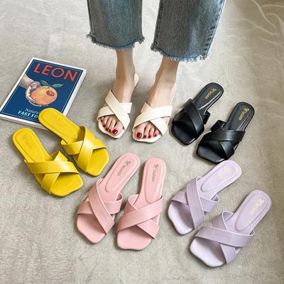 China Latest New Design Summer Anti-slippery Manufacturing Slip On Flat Women Slippers for sale