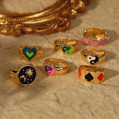 China Chunky Designer Gold Plated Colorful Long Lasting Oil Drip Heart Personalized Finger Couple Rings Jewelry 2022 for sale