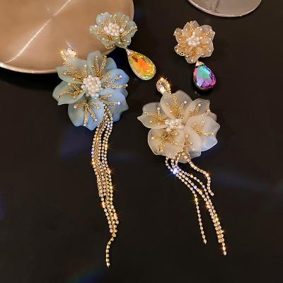 China Fashion Korean S925 Sterling Sliver Post Designer Asymmetrical Crystal Diamond Tassel Pearl Bead Filigree Resin Flower Earrings for sale